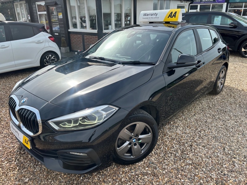 BMW 1 Series 1.5 116D Se Hatchback AP69CZO Black #4
