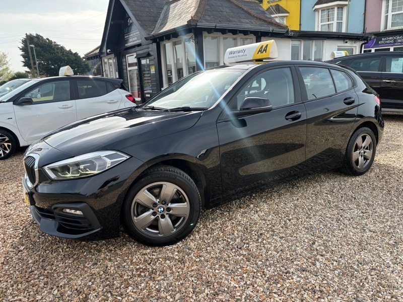BMW 1 Series 1.5 116D Se Hatchback AP69CZO Black #2