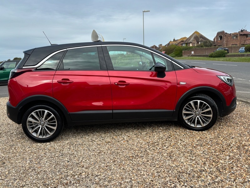 Vauxhall Crossland X 1.2 Griffin Suv SA21PXT Red #5