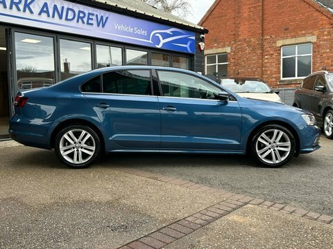 Volkswagen Jetta 2016 66 Gt Blue #2