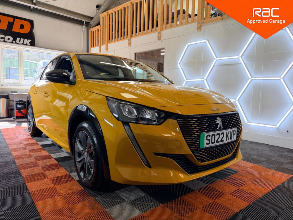 Peugeot e-208 50Kwh Active Premium Hatchback Yellow