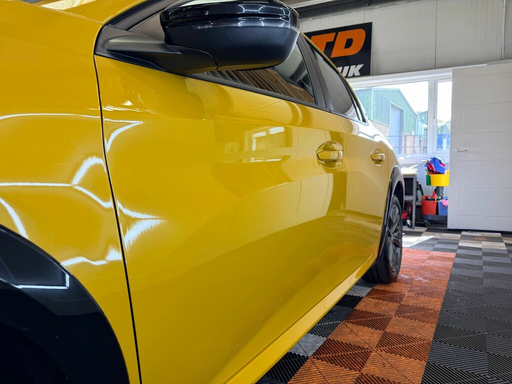 Peugeot e-208 50Kwh Active Premium Hatchback SO22KWP Yellow #6