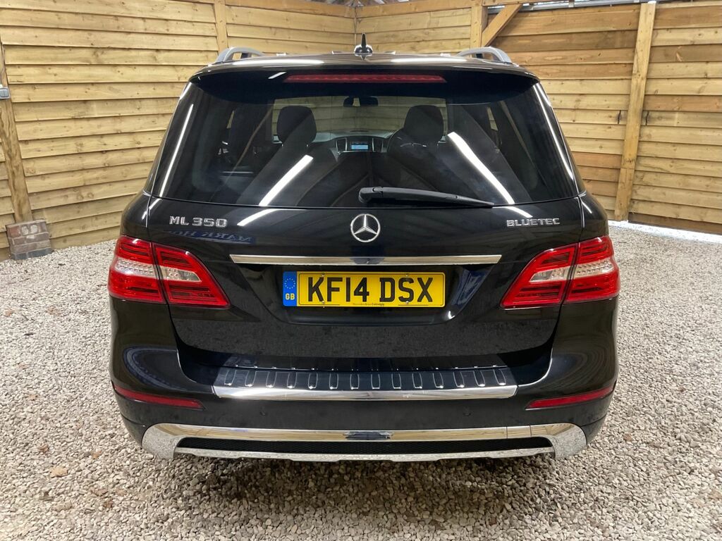 Mercedes-Benz M Class Ml350 V6 Bluetec Amg Black #6