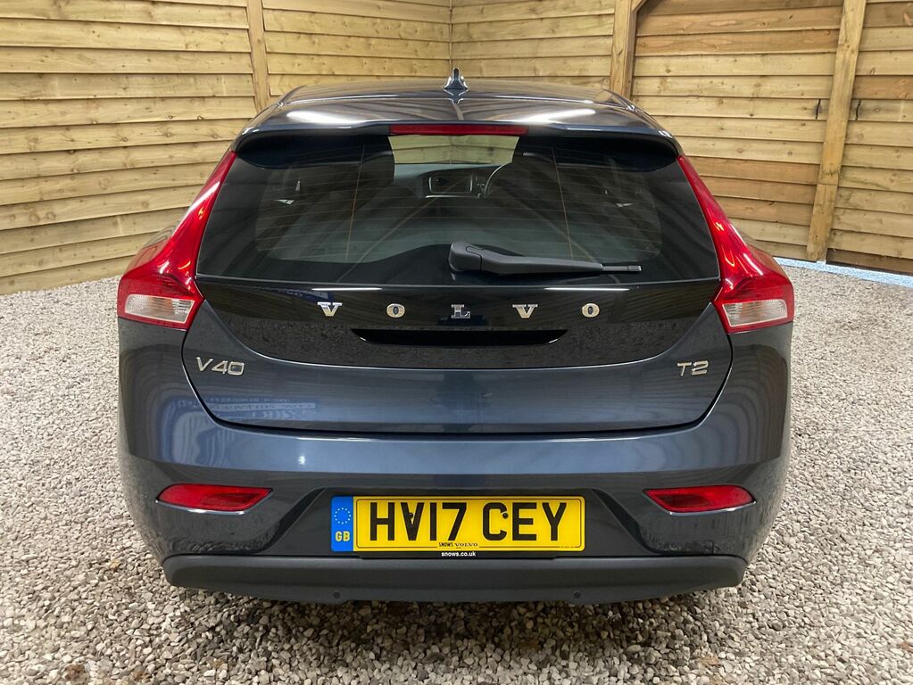 Volvo V40 T2 Momentum Nav Plus Blue #5