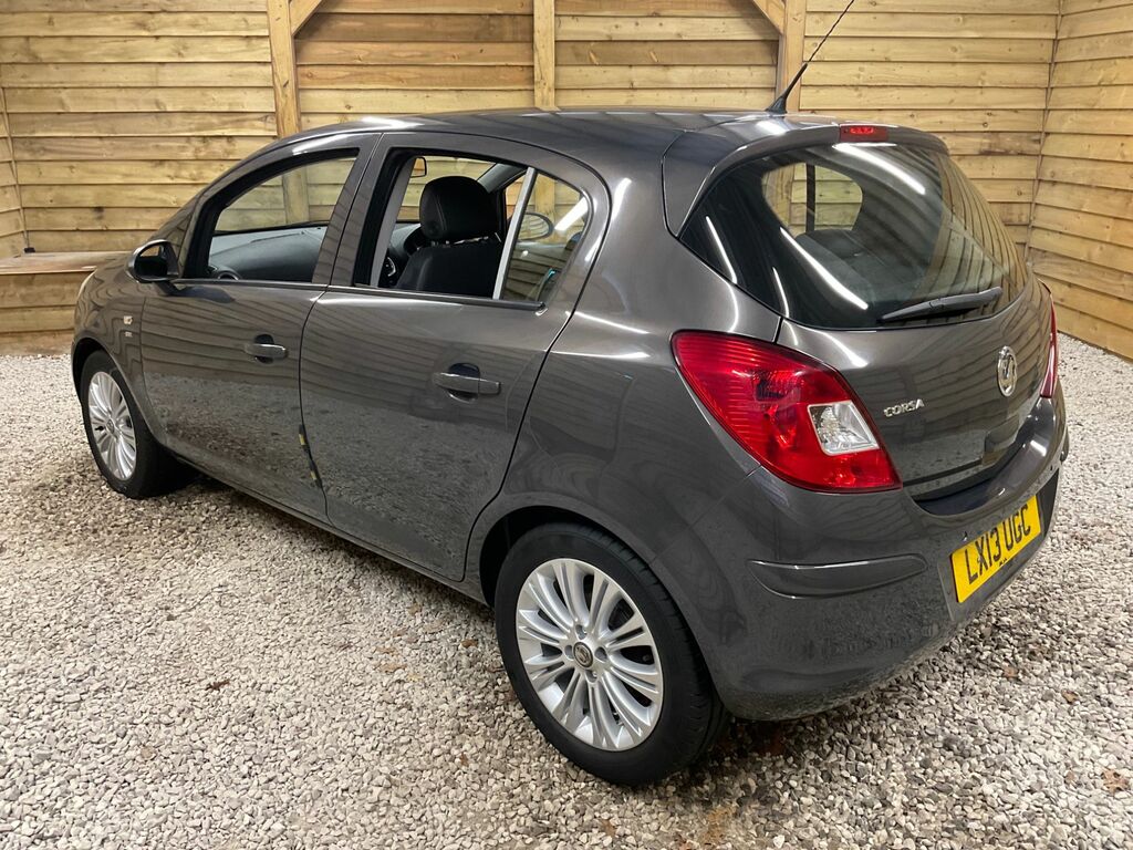 Vauxhall Corsa 16V Se Hatchback Grey #4