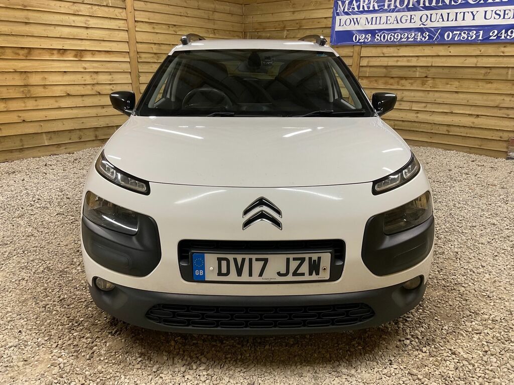 Citroen C4 Cactus Bluehdi Flair Hatchback White #2