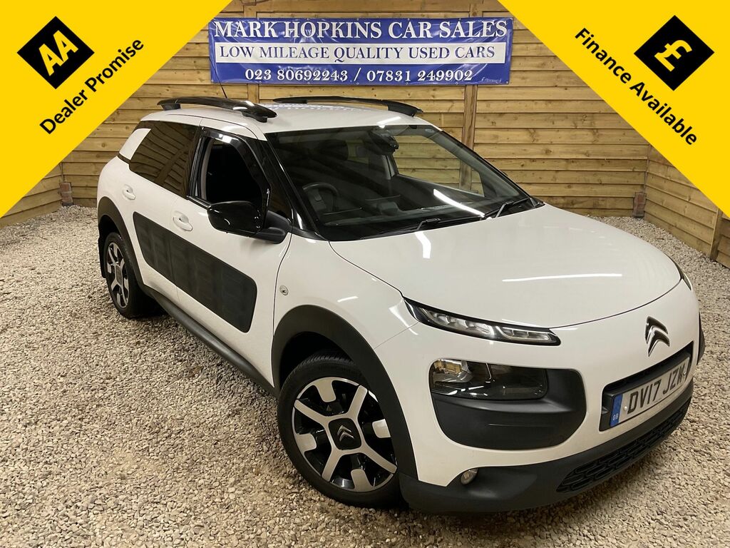 Citroen C4 Cactus Bluehdi Flair Hatchback White