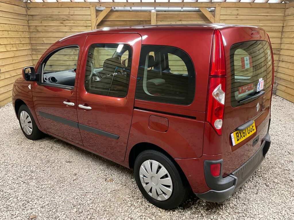Renault Kangoo 16V Expression Wheelchair Red #5