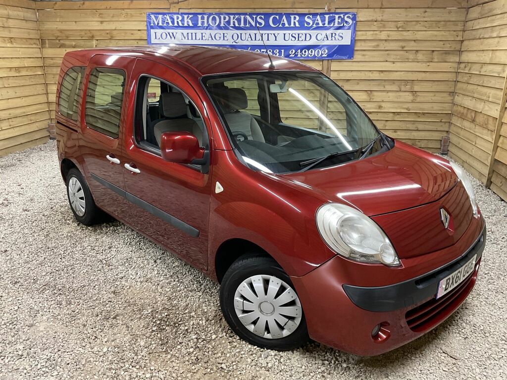 Renault Kangoo 16V Expression Wheelchair Red #2