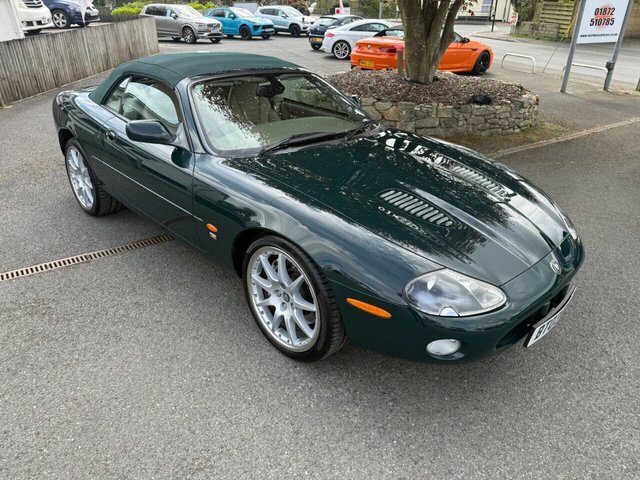 Jaguar XKR 4.2 Supercharged Green #18