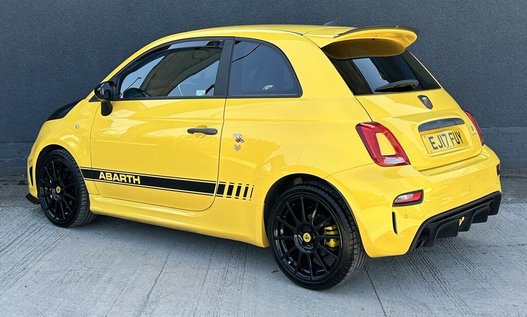 Abarth 595 Hatchback 1.4 Abarth 595 Competizione 1.4 Tjet 180 EJ17FUY Yellow #2