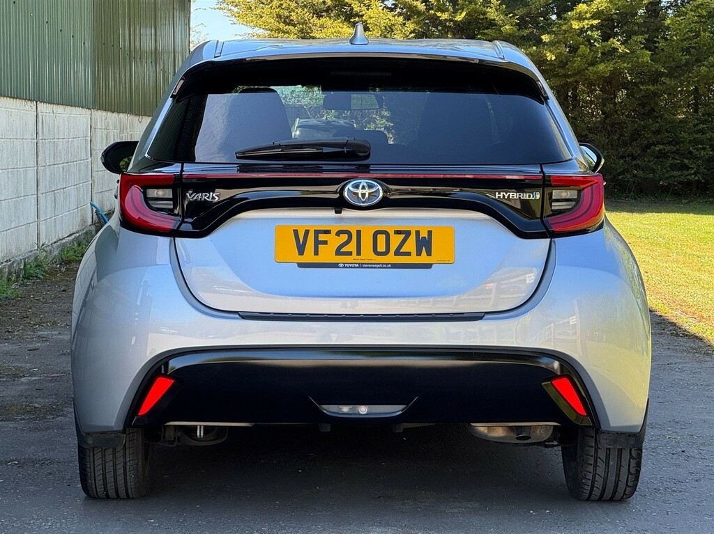 Toyota Yaris 1.5 Vvt-h Dynamic E-cvt Euro 6 Ss VF21OZW #5