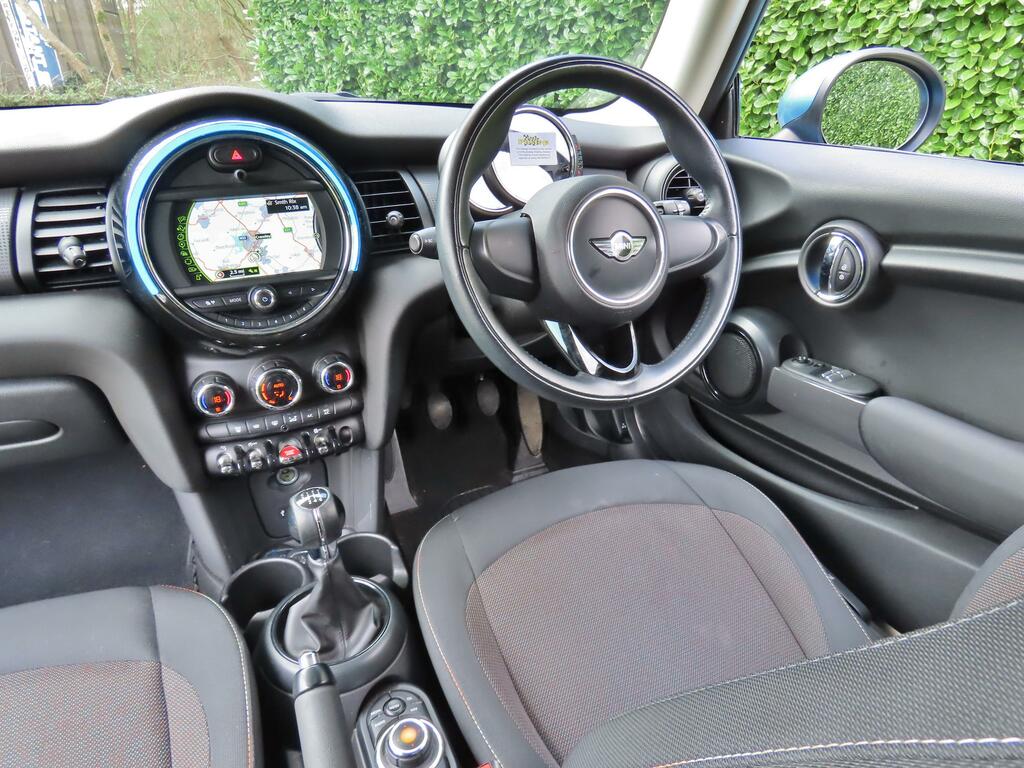 Mini Hatch 1.2 One Hatchback Euro 6 Ss Blue #3