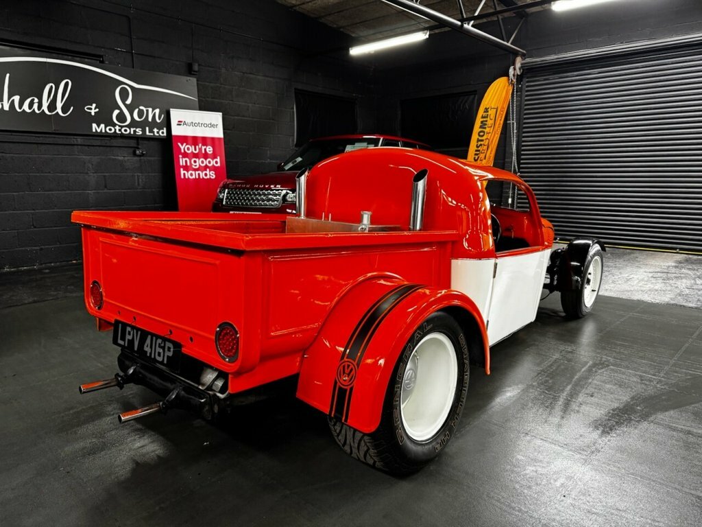 Volkswagen Beetle Saloon LPV416P Red #5