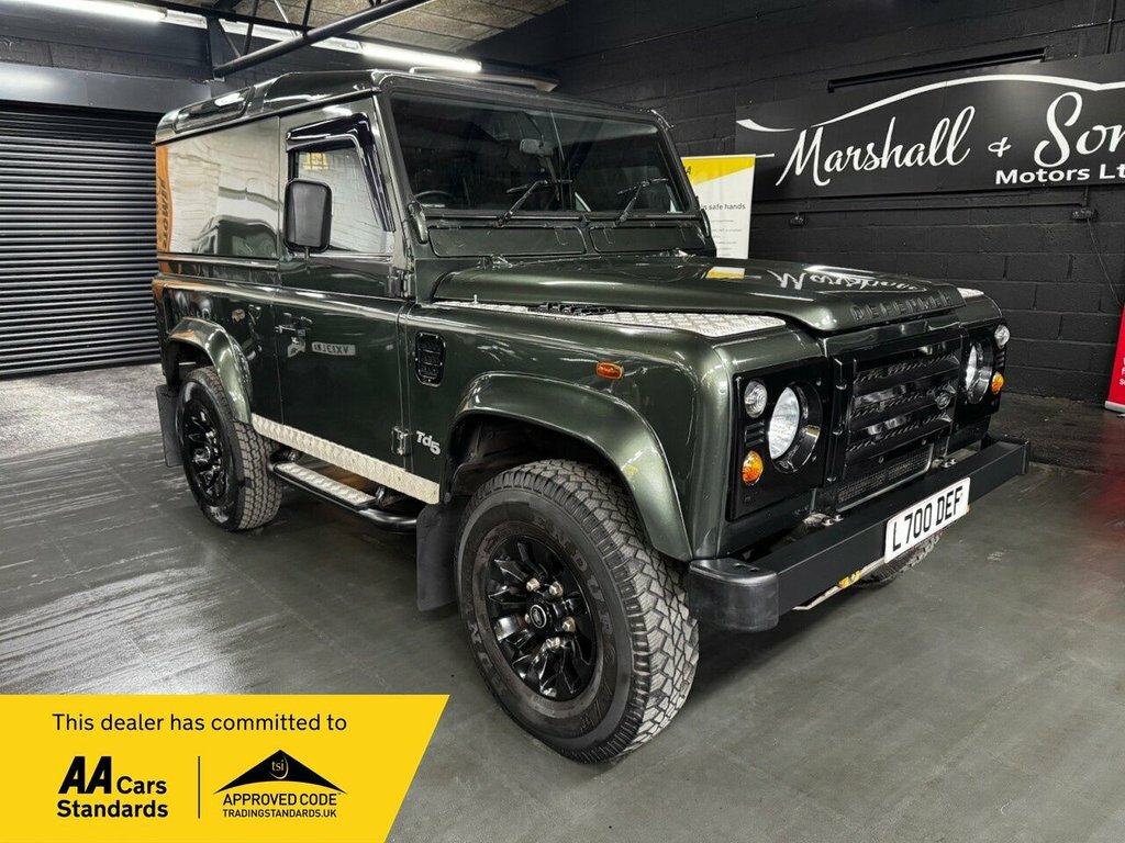 Land Rover Defender 90 2.5L County Green