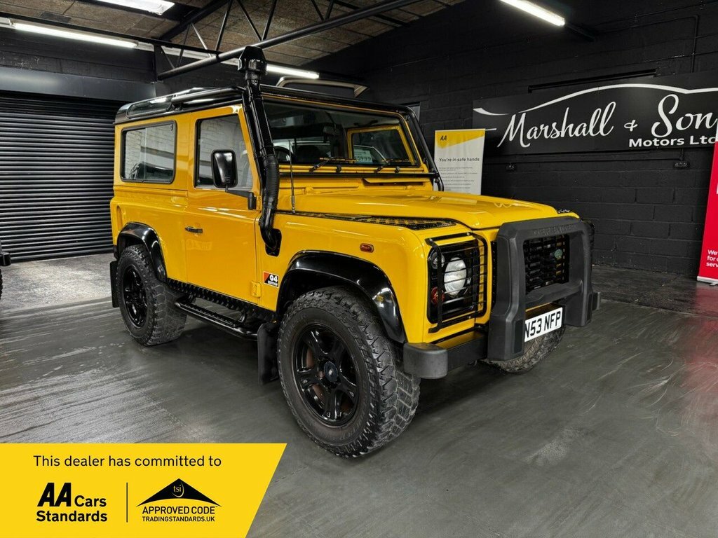 Land Rover Defender 90 2.5L G4 Yellow