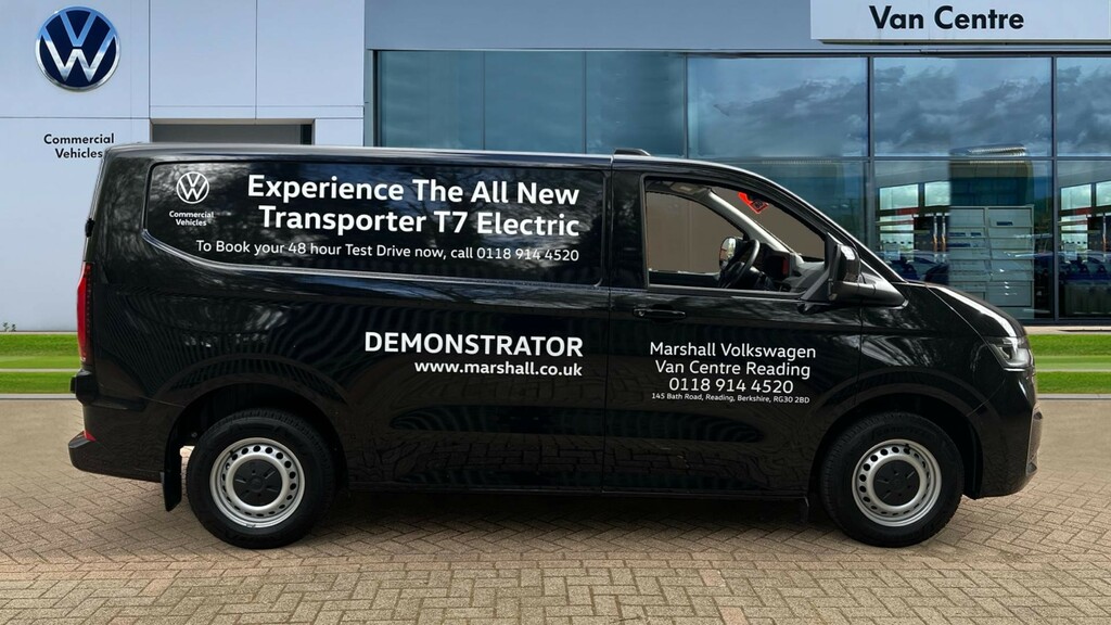 Volkswagen E-Transporter Transporter 100Kw 65Kwh Commerce Plus Van RO75JVN Black #4
