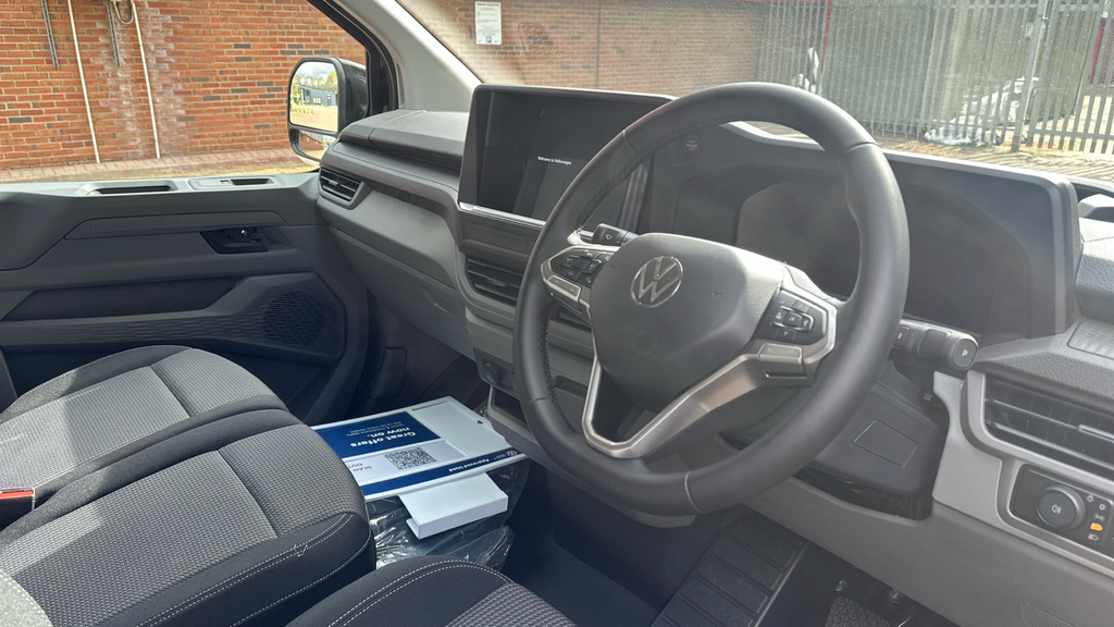 Volkswagen E-Transporter Transporter 100Kw 65Kwh Commerce Plus Van RO75JVN Black #6