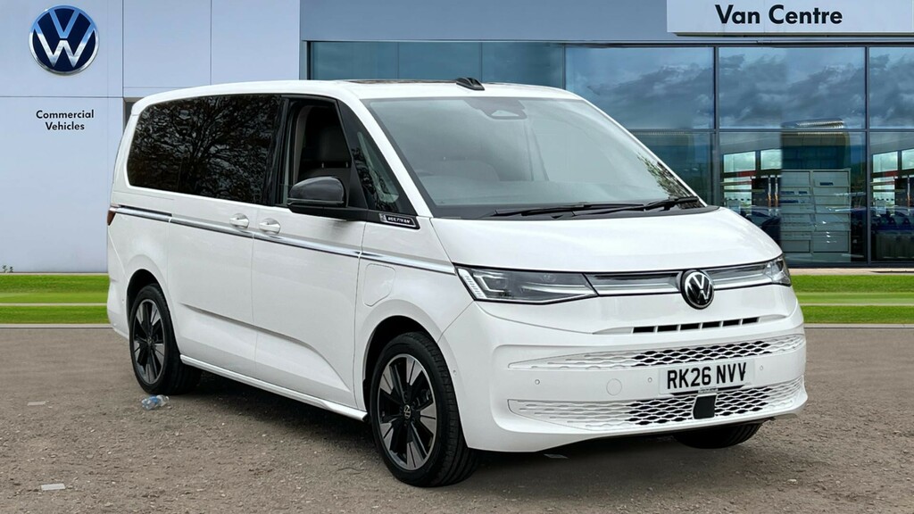 Volkswagen Multivan Volkswagen Multivan Estate 1.5 Tsi Ehybrid Style 5 White