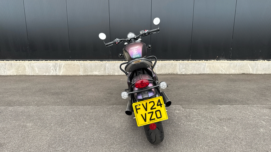 Triumph Bonneville Bobber 1200 21My FV24VZO Black #5
