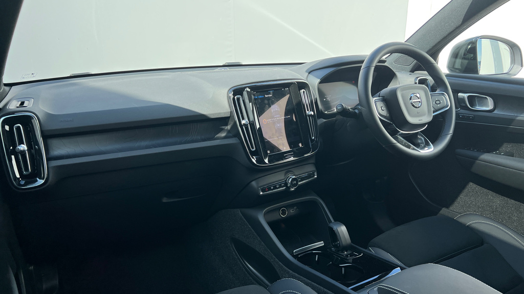 Volvo XC40 Xc40 175Kw Recharge Ultimate 69Kwh Estate Blue #4