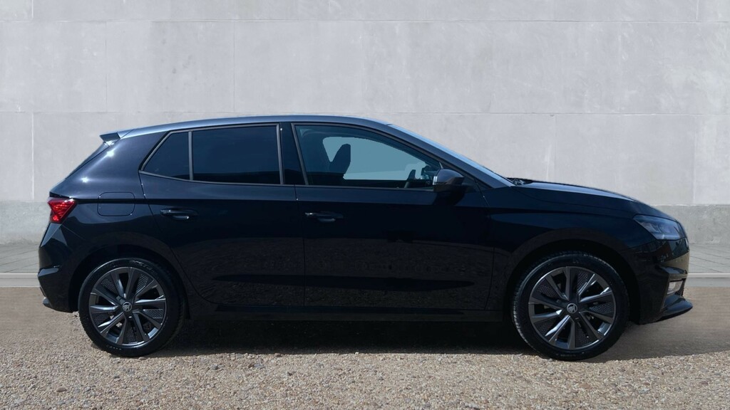 Skoda Fabia Fabia 1.0 Tsi 116 Design Edition Dsg KO25LUH Black #4