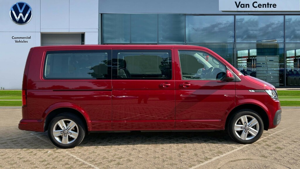 Volkswagen Transporter Shuttle Transporter Shuttle 2.0 Tdi 150Ps Se Minibus Dsg KY74TZZ Red #4