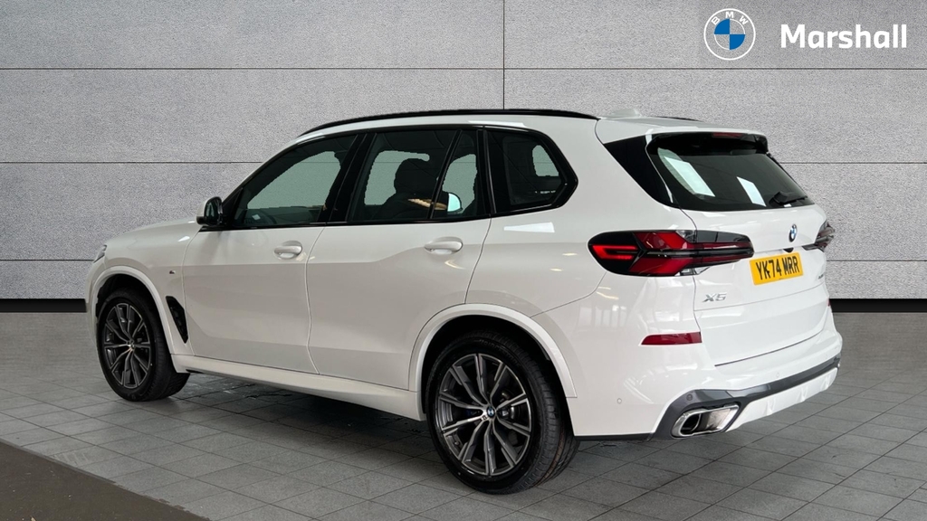 BMW X5 X5 Xdrive30d Mht M Sport YK74MRR White #2