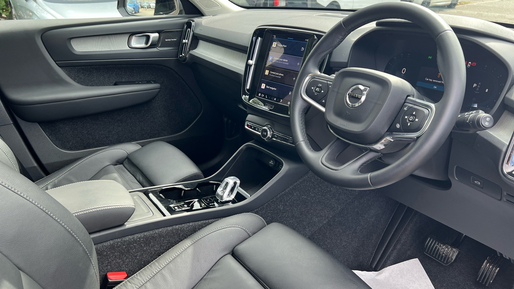 Volvo XC40 Volvo Xc40 Ultra B4 Mhev RF74ZBV Gold #5