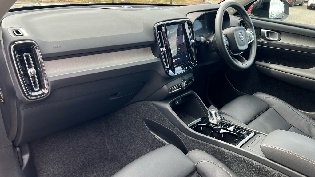 Volvo XC40 Volvo Xc40 Ultra B4 Mhev RF74ZBV Gold #4