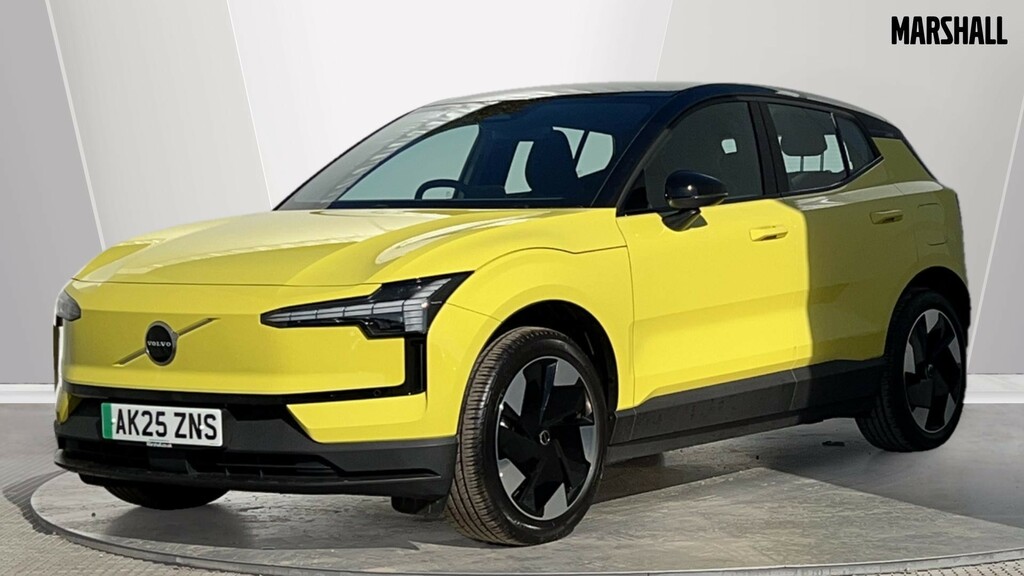 Volvo EX30 Volvo Ex30 Estate 200Kw Single Motor Plus 51Kwh AK25ZNS Yellow #6