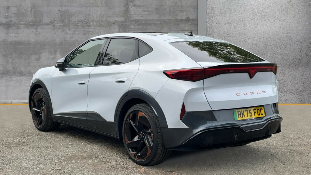 Cupra Tavascan Cupra Tavascan 210Kw V2 77Kwh Estate RK75FOC White #3