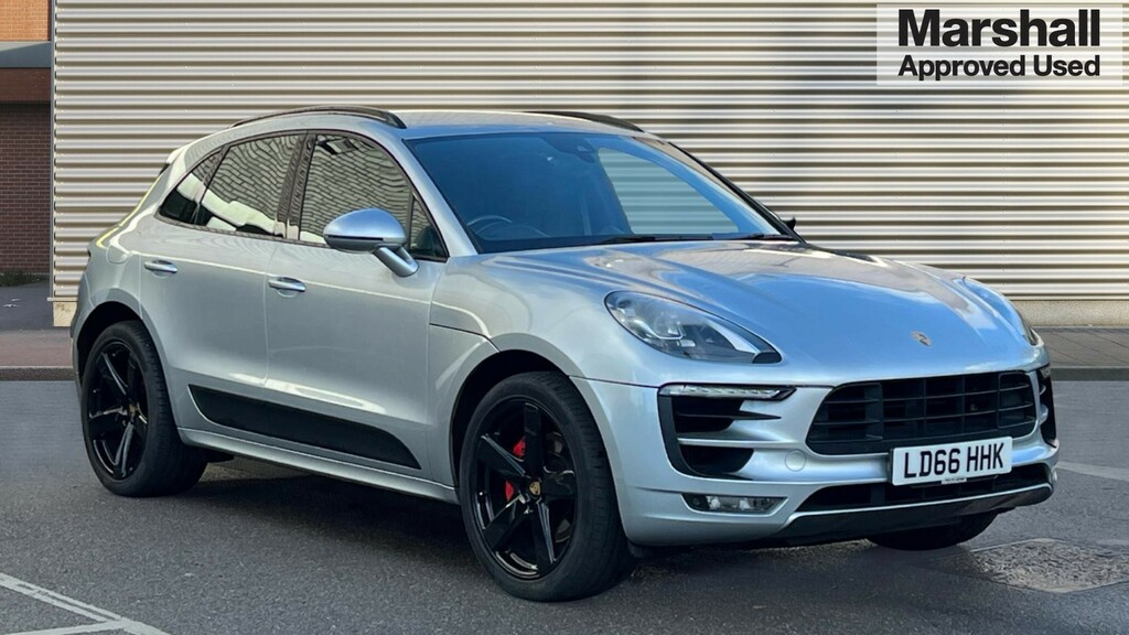 Porsche Macan Macan Estate Gts Pdk Silver