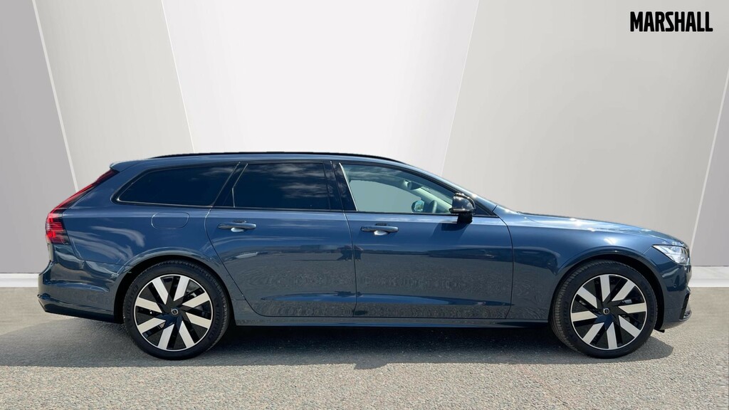 Volvo V90 Volvo V90 Estate 2.0 T6 350 Phev Plus Dark A FH25UDT Blue #3
