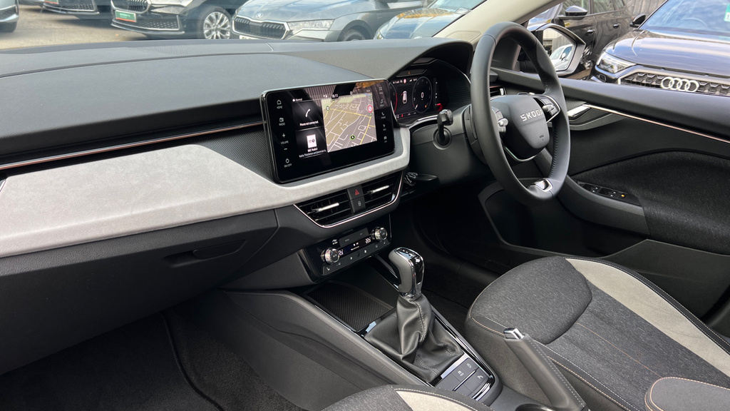 Skoda Scala Scala 1.0 Tsi 116 Se L Edition Dsg KN75VUD Black #2