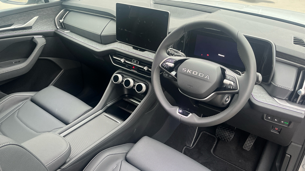 Skoda Kodiaq Kodiaq Se L 7 Seats 2.0 Tdi 150 Ps Dsg LX75TUP Silver #6