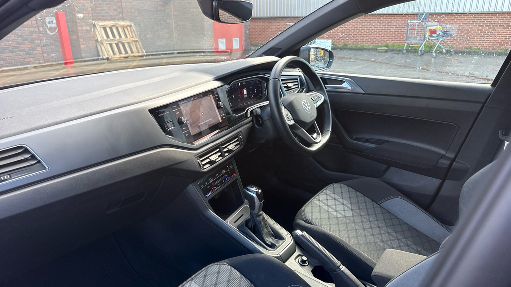 Volkswagen Polo Polo 1.0 Tsi 115 R-line Dsg DC74GMG Grey #2