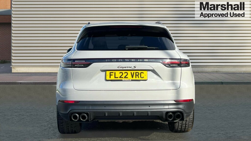 Porsche Cayenne Cayenne Estate Special Editions S Platinum Edition FL22VRC Grey #4