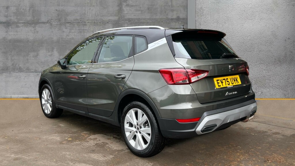 Seat Arona Seat Arona Hatchback 1.0 Tsi 115 Xperience Dsg EY75UYK Green #3