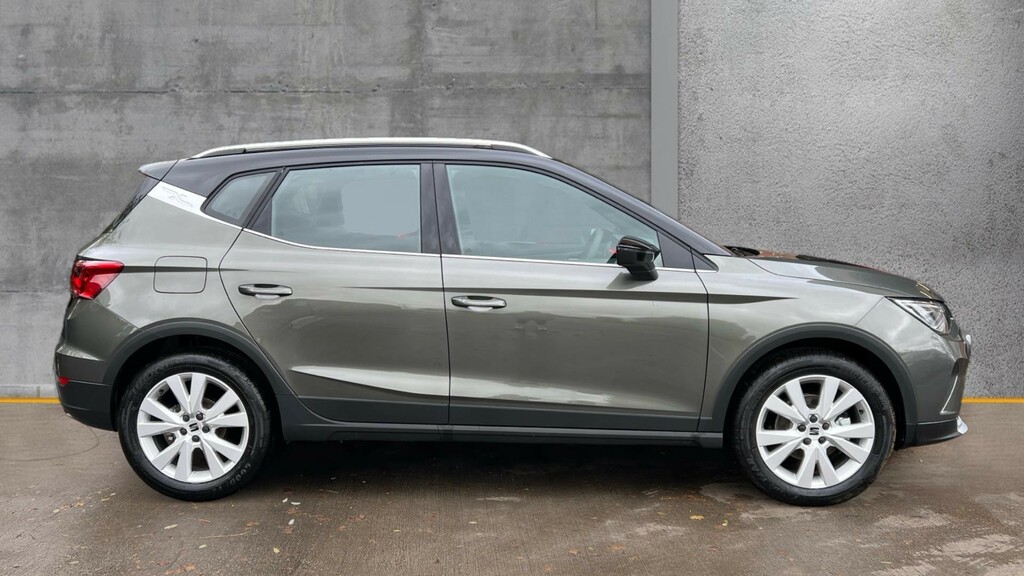 Seat Arona Seat Arona Hatchback 1.0 Tsi 115 Xperience Dsg EY75UYK Green #4