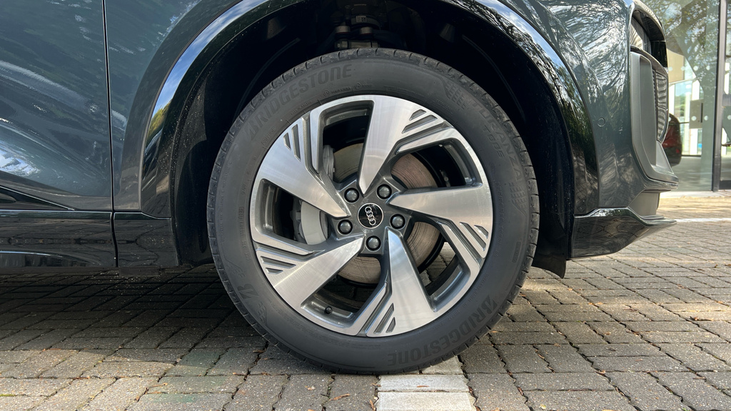 Audi Q6 E-Tron Audi Q6 185Kw 83Kwh S Line GF75FHX Grey #5