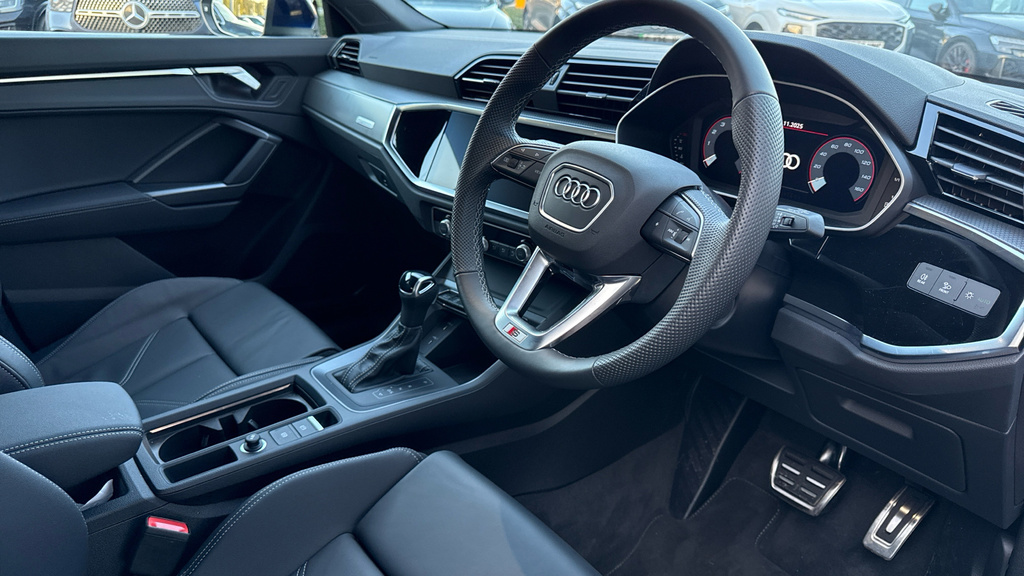 Audi Q3 Q3 35 Tfsi S Line S Tronic Leather GN75XPT Blue #6