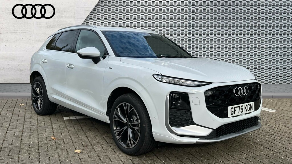Audi Q3 Q3 1.5 E-hybrid S Line S Tronic White