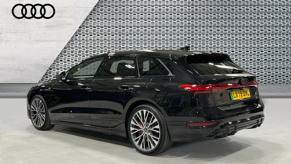 Audi A6 Avant Audi A6 Avant Edition 1 E-tron Performance 270,00 LX75OVL Black #3
