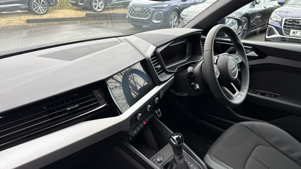 Audi A1 Audi A1 Sportback 30 Tfsi S Line S Tronic WF75GBO Blue #2