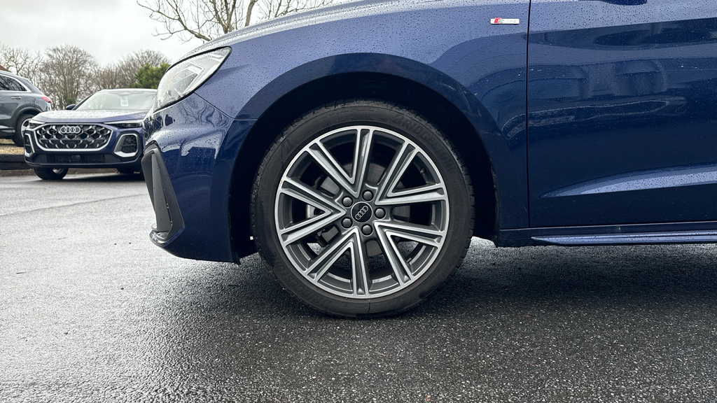 Audi A1 Audi A1 Sportback 30 Tfsi S Line S Tronic WF75GBO Blue #5
