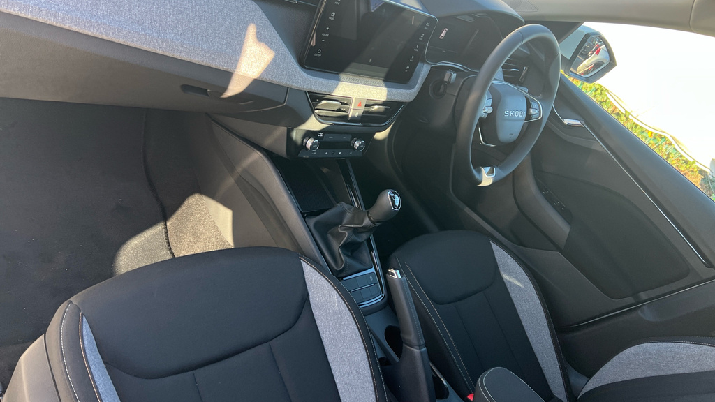 Skoda Kamiq Kamiq 1.0 Tsi 95 Se Edition KP75ZCZ White #2