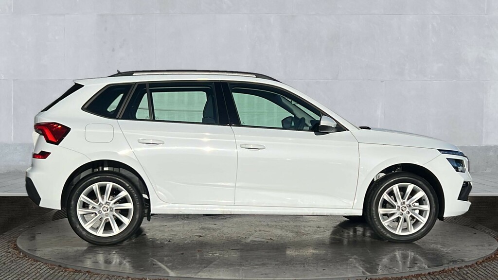 Skoda Kamiq Kamiq 1.0 Tsi 95 Se Edition KP75ZCZ White #4