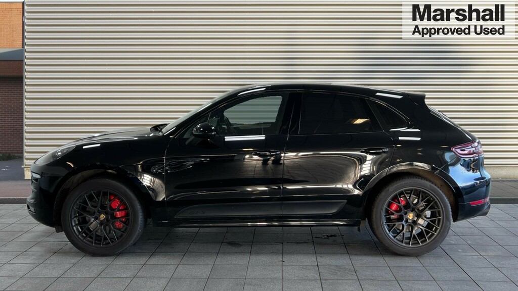 Porsche Macan Macan Estate Gts Pdk LJ18ZWD Black #5