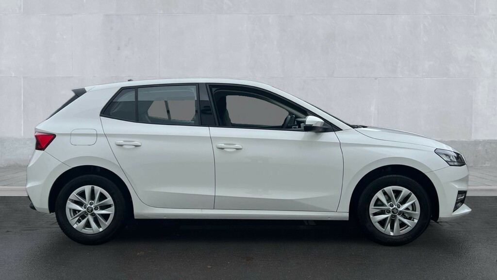Skoda Fabia Skoda Fabia Hatchback 1.0 Tsi 116 Se Edition RF75AYP White #4